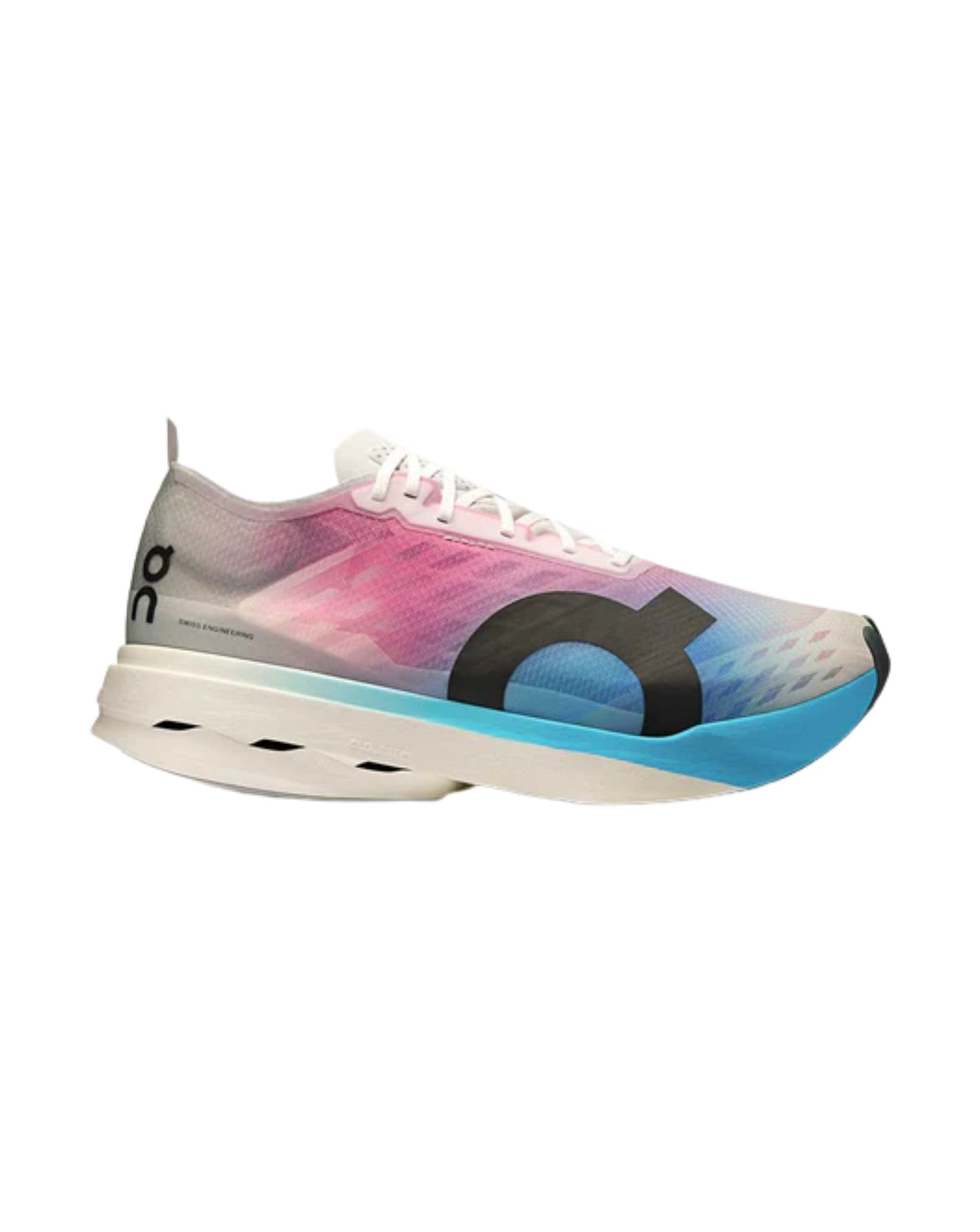 On Men's Cloudboom Strike - White / Horizon